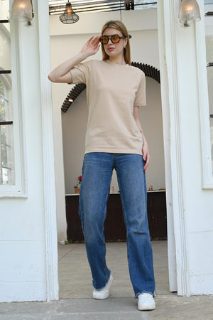Light Brown T-Shirt – Stylish Back Ribbon Design