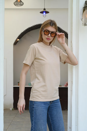 Light Brown T-Shirt – Stylish Back Ribbon Design