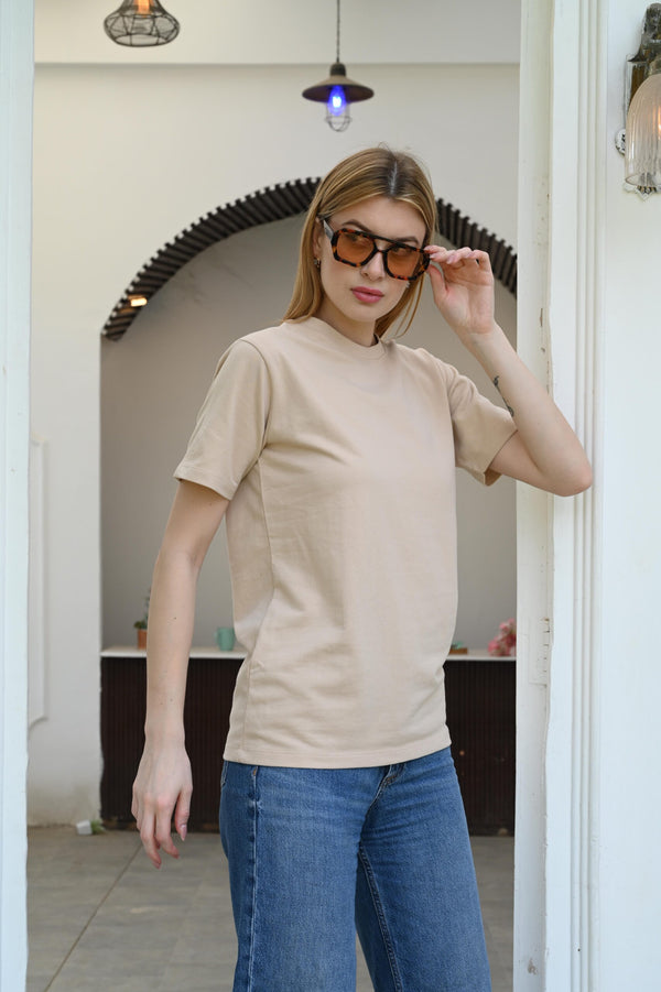 Light Brown T-Shirt – Stylish Back Ribbon Design