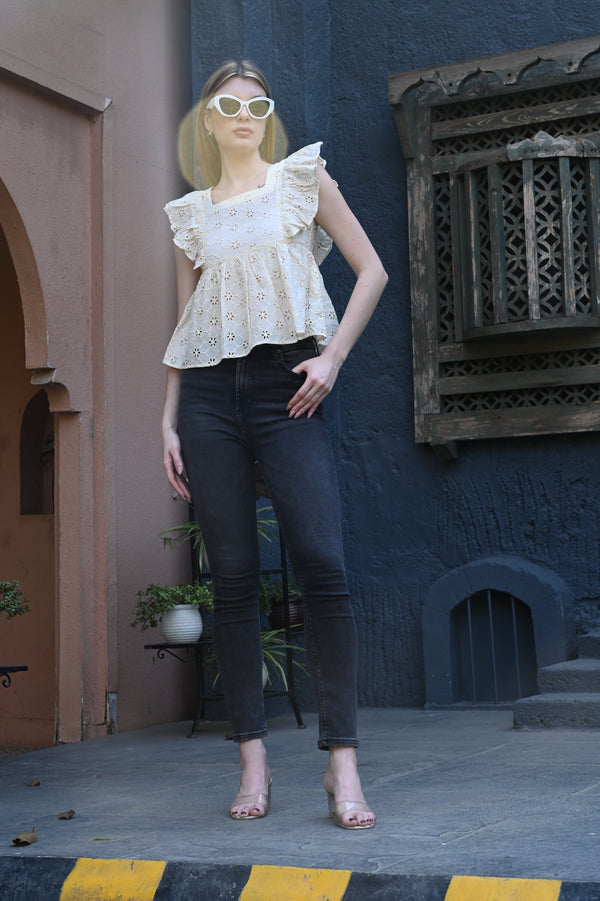 Light Yellow Sleeveless Top | Bright & Breezy