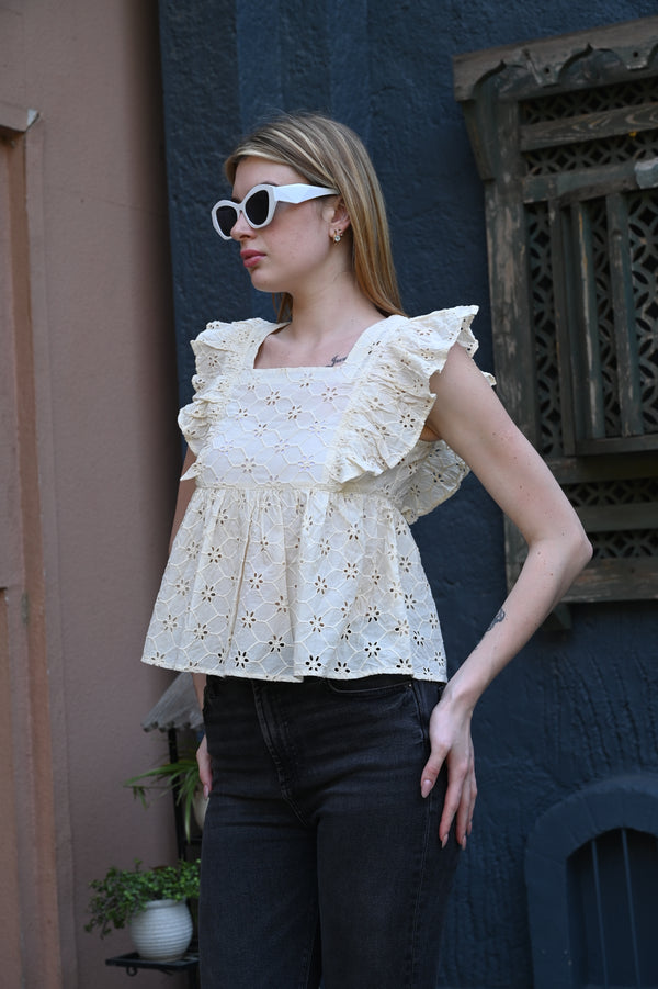 Light Yellow Sleeveless Top | Bright & Breezy