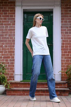 White T-Shirt – Stylish Back Ribbon Design